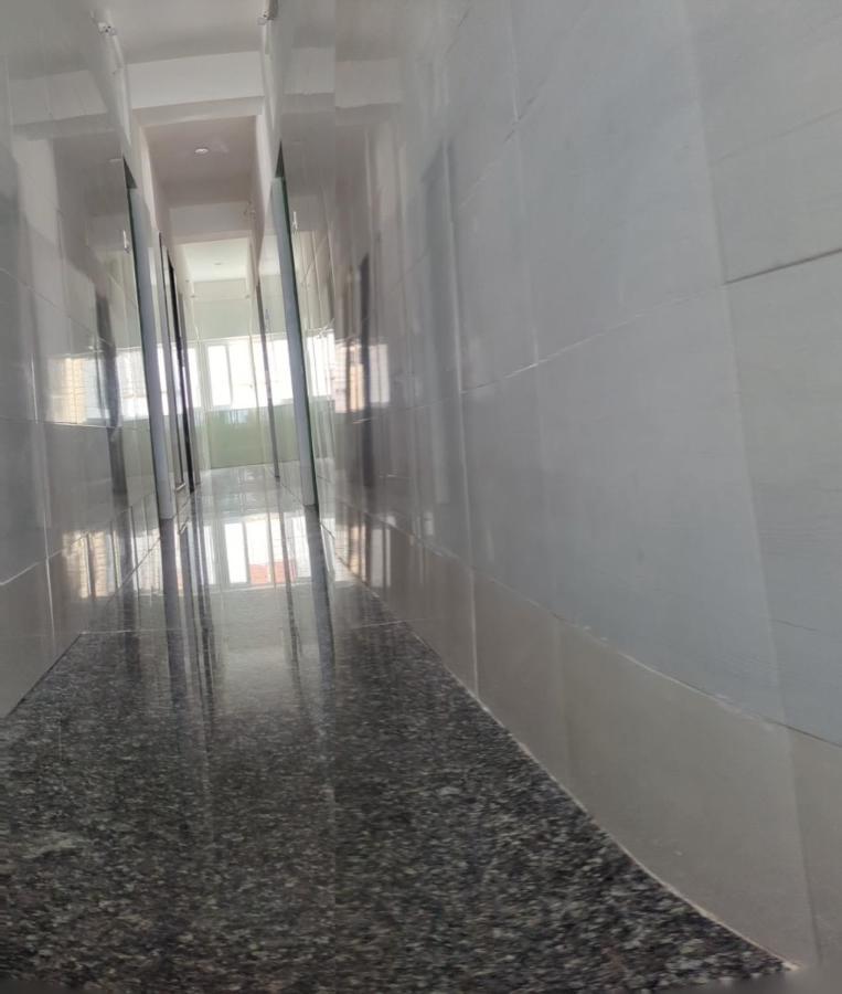 Lakshmi Paradise Lodge A/C Pollāchi المظهر الخارجي الصورة